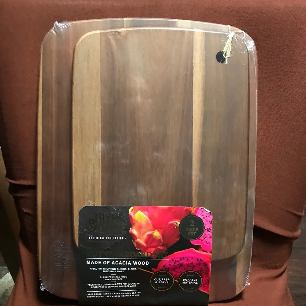 Thyme&Table Cutting Board Set New